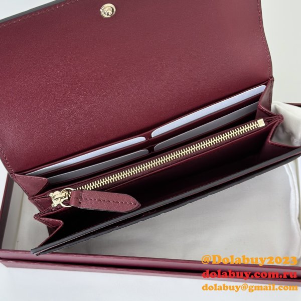 Gucci Rosso Ancora GG Emblem Continental 847210 Wallet